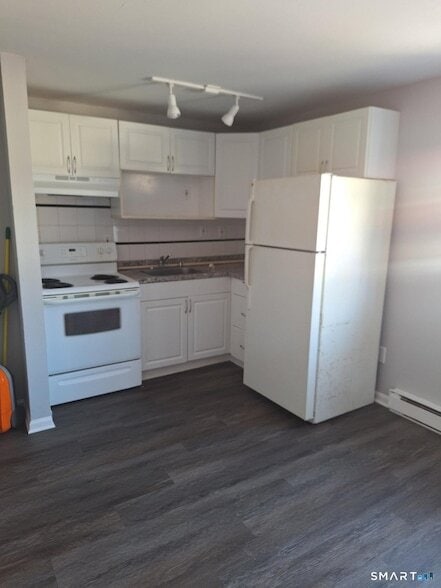 Photo - 217 Hollister Ave Unit c6