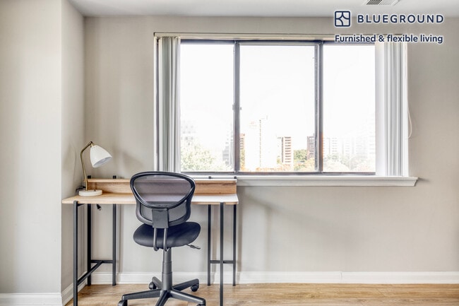 Photo - 1425 S Eads St Unit FL6-ID603