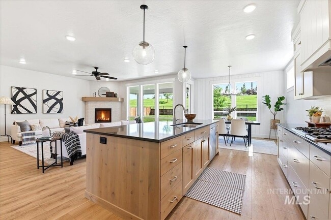 Photo - 2374 S Pelion Way