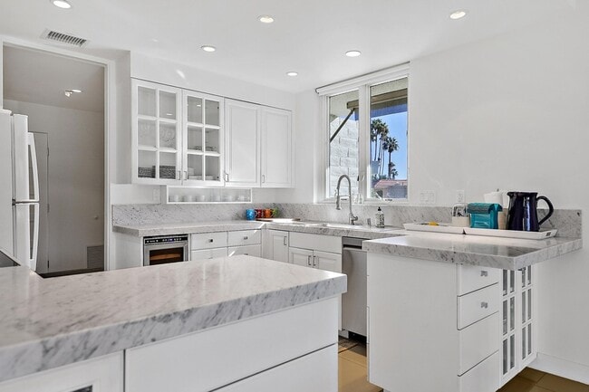 Photo - 45705 Hopi Rd