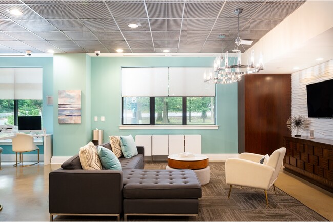 Photo - The Julian at Fair Lakes