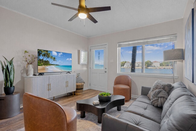 Building Photo - 331 Bluefish Dr Unit SI ID1502067P