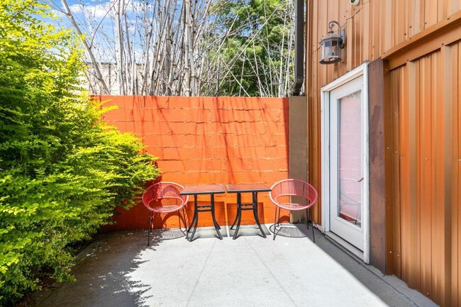 Photo - 1721 Robert C. Blakes Sr. Dr Unit ID1269261P