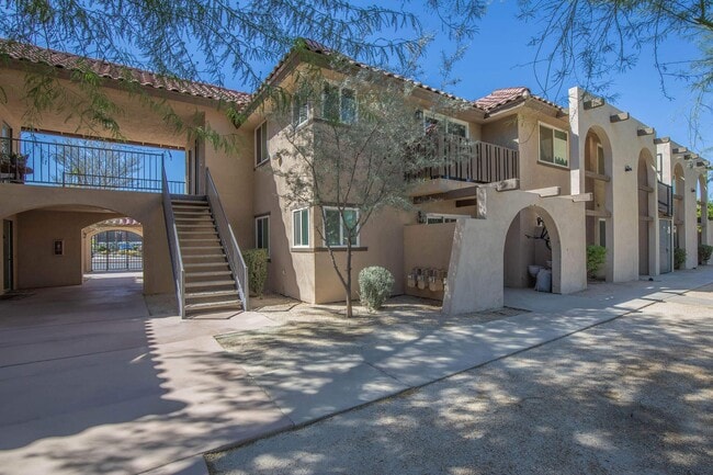 Photo - Arches at La Quinta