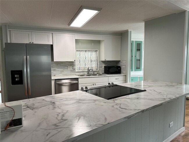 Photo - 24007 River Rd