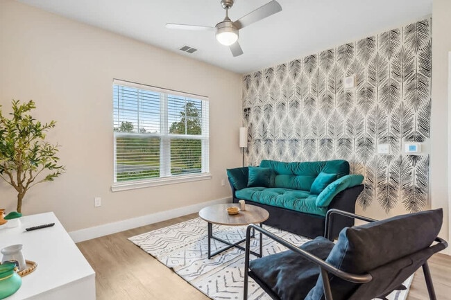 Building Photo - 12550 Windy Pointe Lp Unit ID1314638P