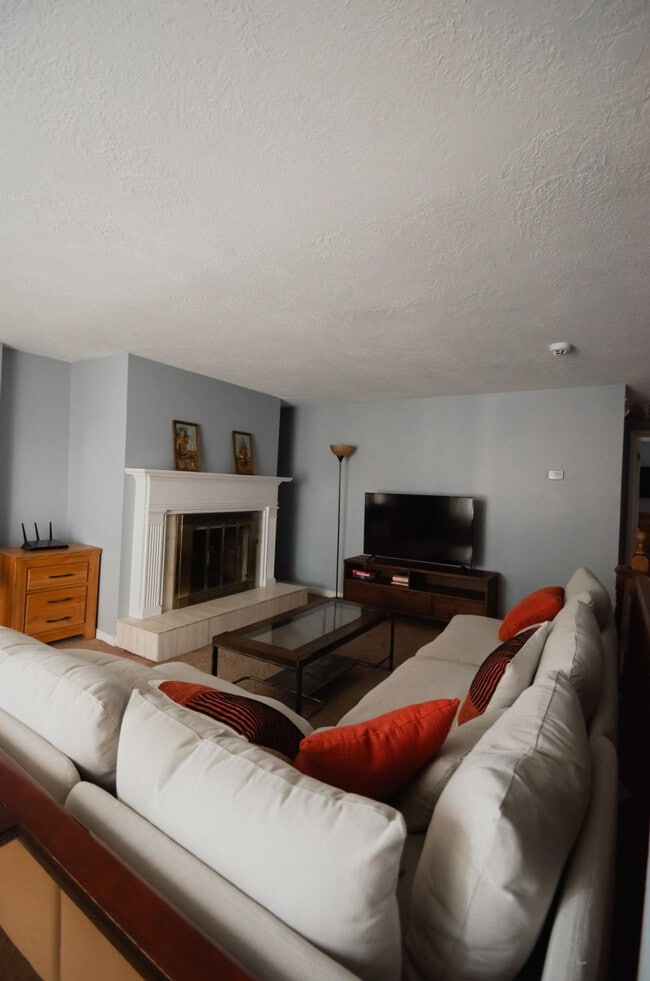 Building Photo - 602 E Acoma Rd Unit SI ID1629228P