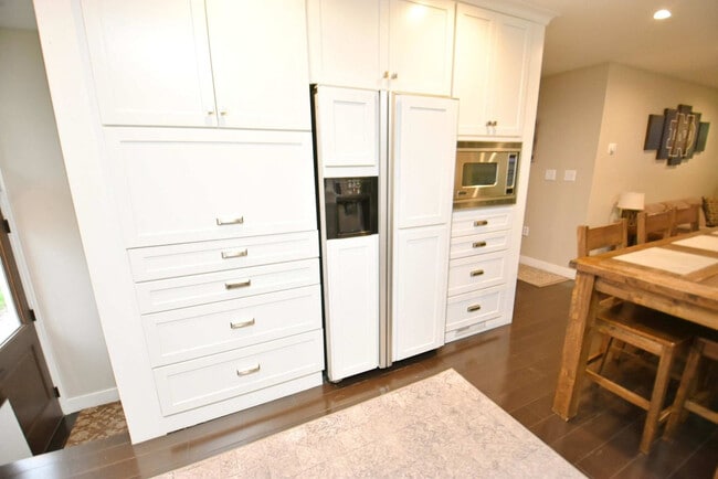 Photo - 1012 N Lawrence St Unit ID1321342P