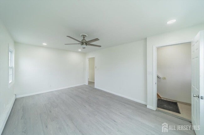 Photo - 54 Bergen St