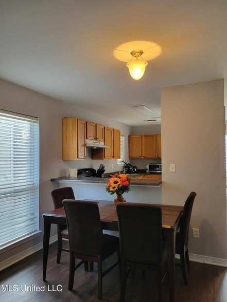 Photo - 265 Benachi Ave Unit A