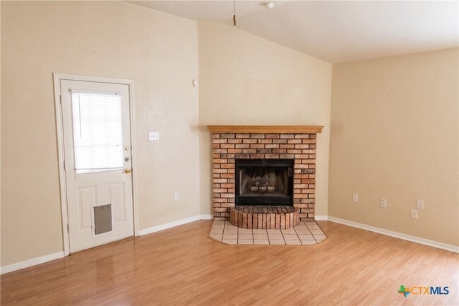 Photo - 1506 Creek St