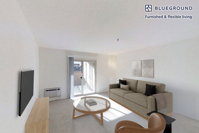 Building Photo - 1600 Villa St Unit FL1-ID10891A