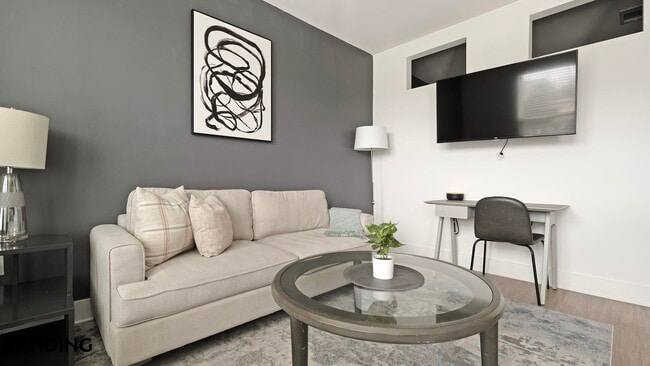 Photo - 5209 Craftsman Dr Unit 100-417