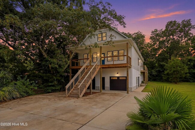 Photo - 213 Myrtle Ave