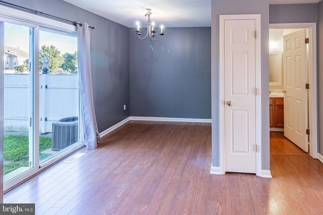 Photo - 131 Sunnyside Ln