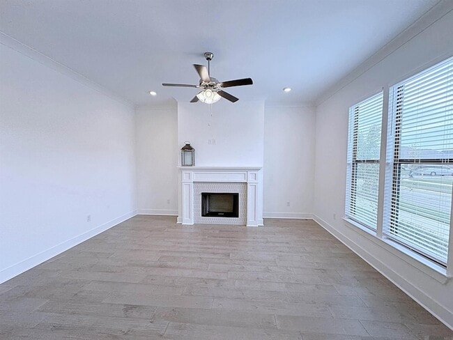 Photo - 10263 Alderman Dr