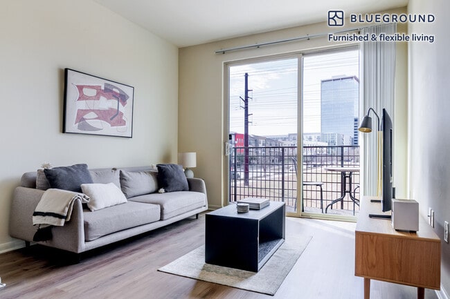 Building Photo - 3001 Esperanza Crossing Unit FL0-ID299