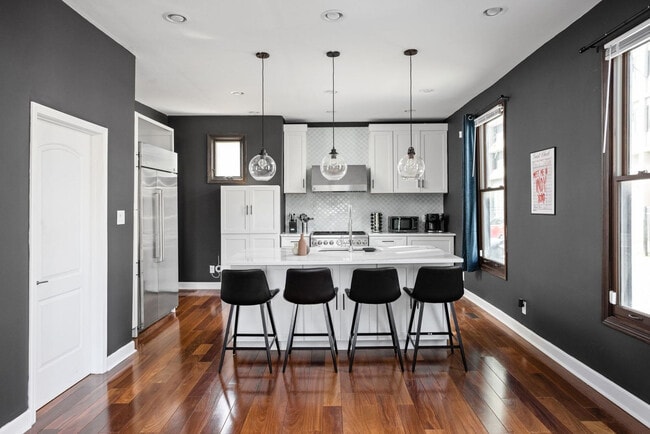 Photo - 525 E North St Unit ID1303767P