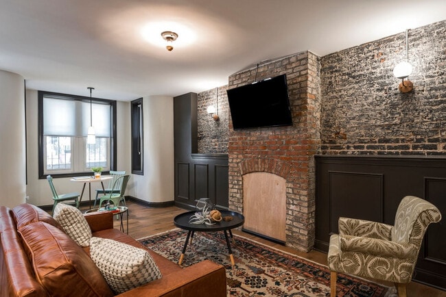 Photo - 1314 9th St NW Unit GO ID1610324P