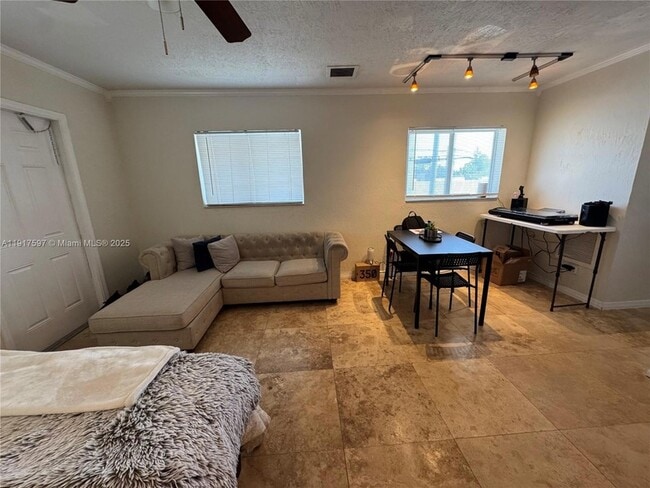 Photo - 1856 NE 46th St Unit F8F