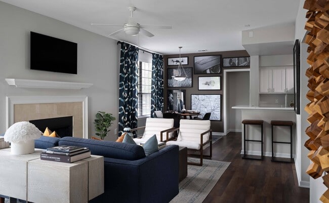 Building Photo - Willow Lake Apartments