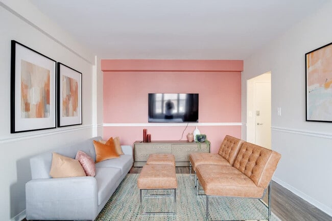 Photo - 105 W 39th St Unit FL3-ID1061321P