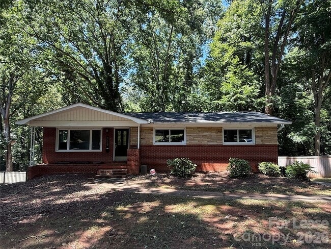 Building Photo - 6228 Candlewood Dr