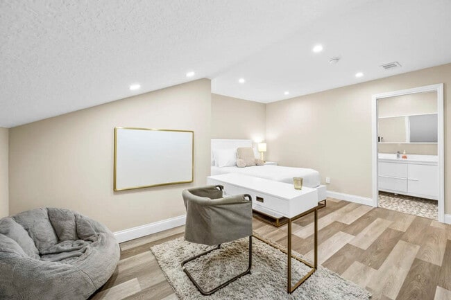 Photo - 8130 S Tropical Trail Unit ID1044416P