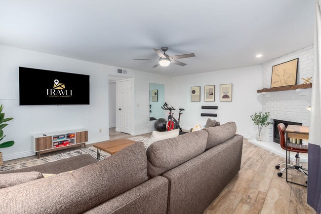 Photo - 2542 E Lynwood St Unit SI ID1558645P