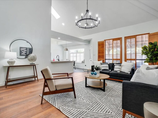 Photo - 922 Blackstone Dr Unit ID1019539P