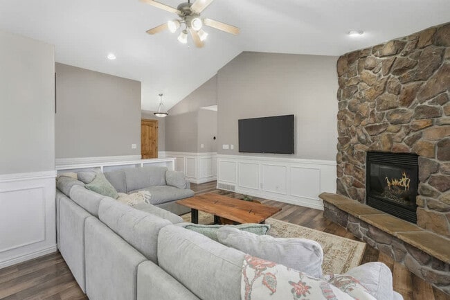 Photo - 956 S 1525 W Unit ID1250670P