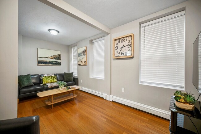 Photo - 370 Hanover St Unit SI ID1460065P