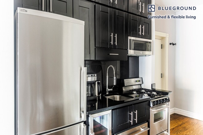 Photo - 234 W 14th St Unit FL4-ID1951