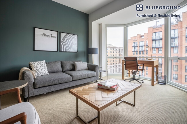 Building Photo - 425 8th St NW Unit FL9-ID160