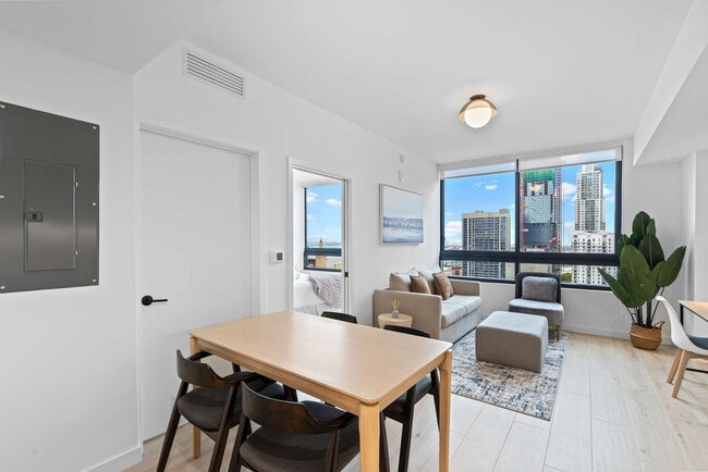 Photo - 225 N Miami Ave Unit SI FL25-ID1380778P