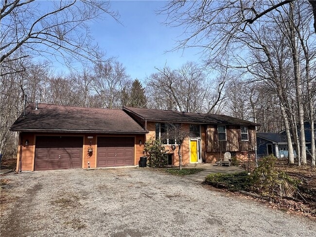 Photo - 340 Campbell Rd