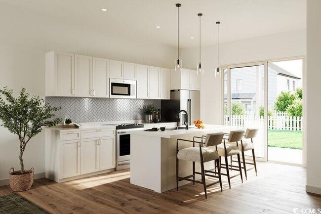 Photo - 8840 Henry Rd