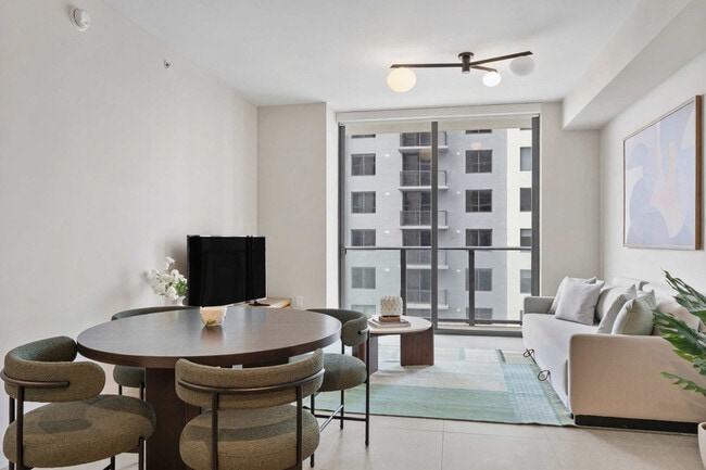 Photo - 11 NE 6th St Unit SI FL19-ID1460708P