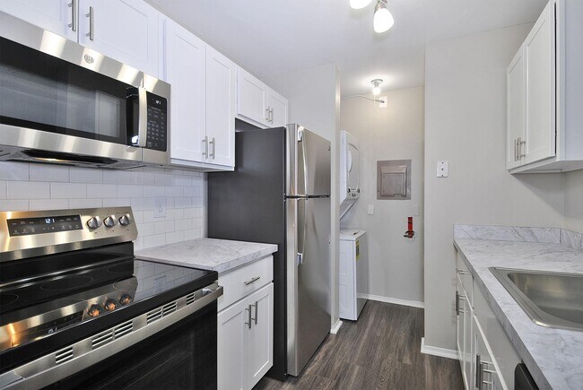 Building Photo - Village of Canton Apartments