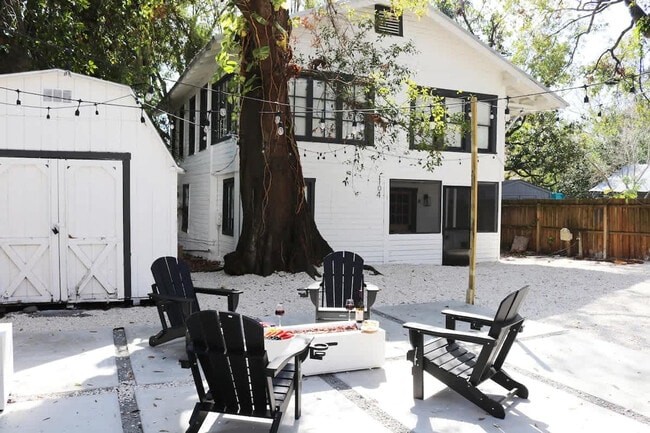 Photo - 106 W Emma St Unit ID1271935P