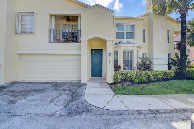 Building Photo - 1206 Belmont Pl