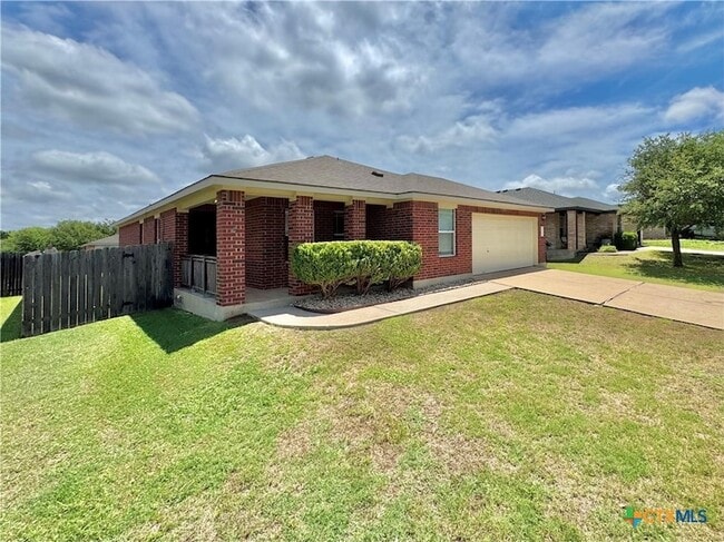 Photo - 204 Woodley Rd