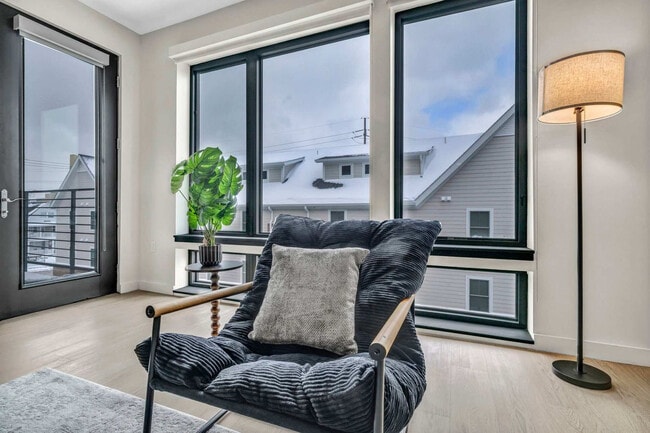 Photo - 2189 Cornell Rd Unit ID1386542P