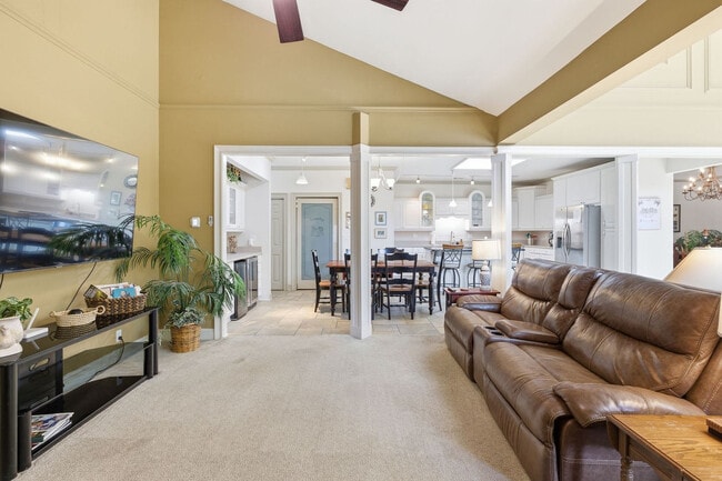 Photo - 36 Gloucester Rd Unit SI ID1387176P