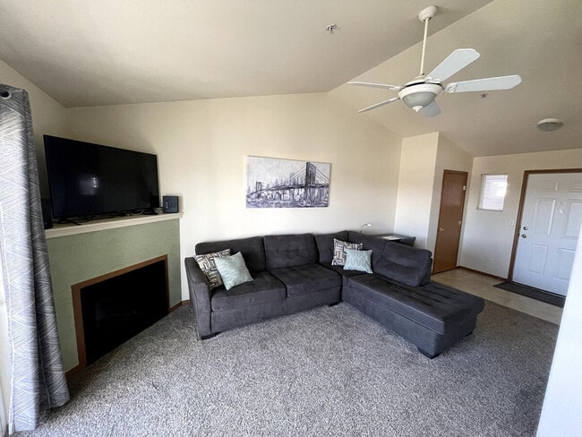 Photo - 6005G Chapel Hill Blvd Unit ID1324045P