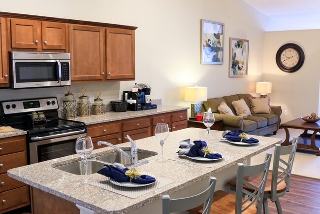 Photo - Redwood Midland