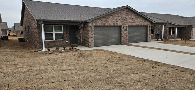 Building Photo - 603 NW 69th Ave