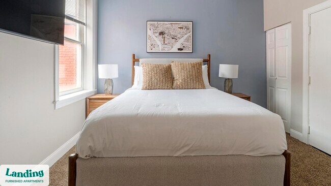 Photo - 617 W Lexington St Unit C4