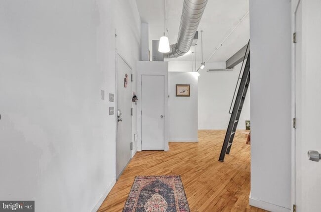 Photo - 428 N 13th Street Unit 3B