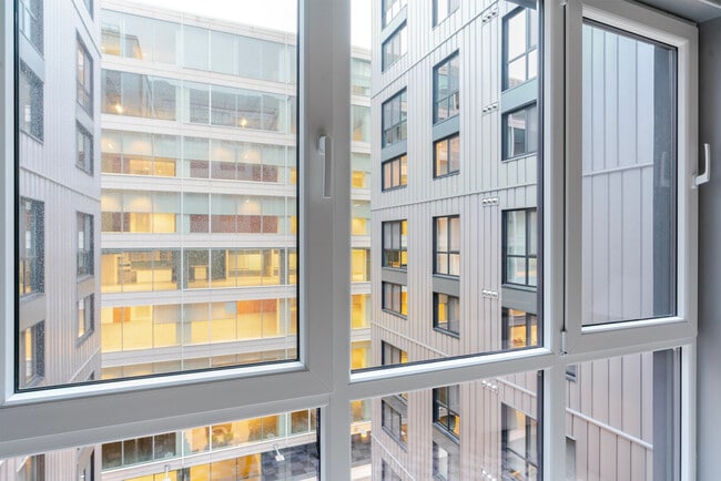 Photo - 1313 L St NW Unit FL6-ID1243